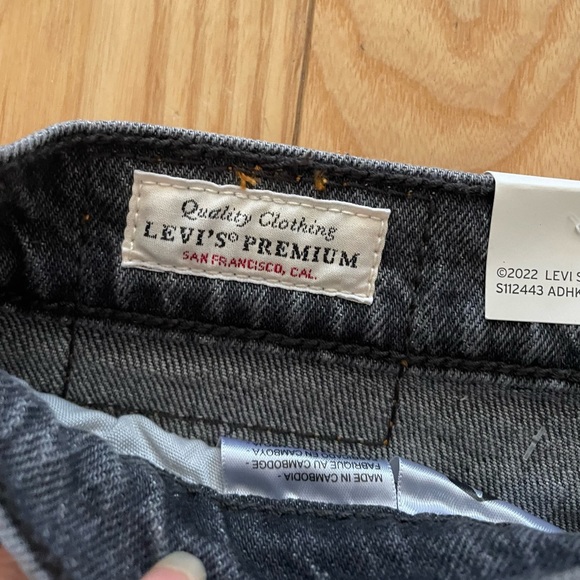 Levi’s Premium 501 High Rise Jeans - Picture 7 of 8